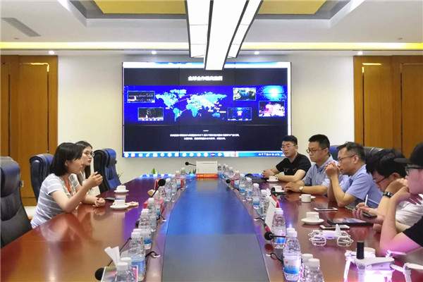 2ڸ߽V湫˾:҂Ї˞ʲôҪW(xu)ӢZ 