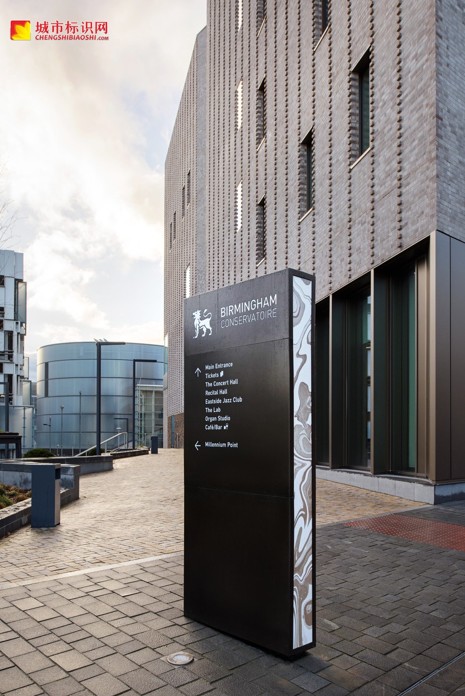 4ҕϵy(tng)O(sh)Ӌ:һ㾰^(q)ҕϵy(tng)O(sh)ӋЩ