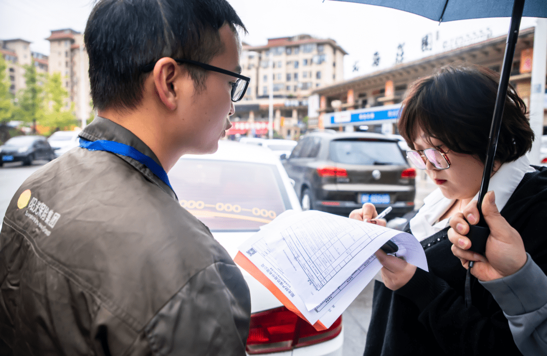 網(wǎng)頁設(shè)計(jì)與制作